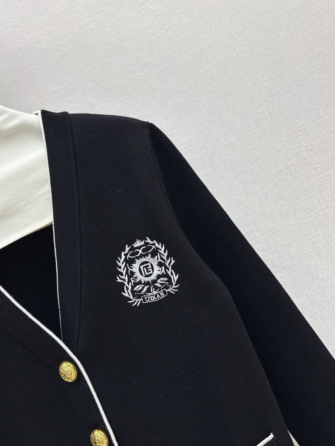 Bal NEW knitted cardigan