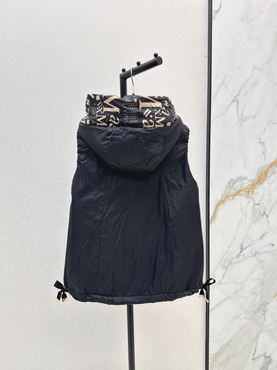 Max NEW Hooded vest jacket