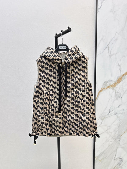 Max NEW Hooded vest jacket