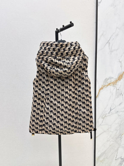 Max NEW Hooded vest jacket