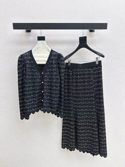 Chan NEW knitted suit