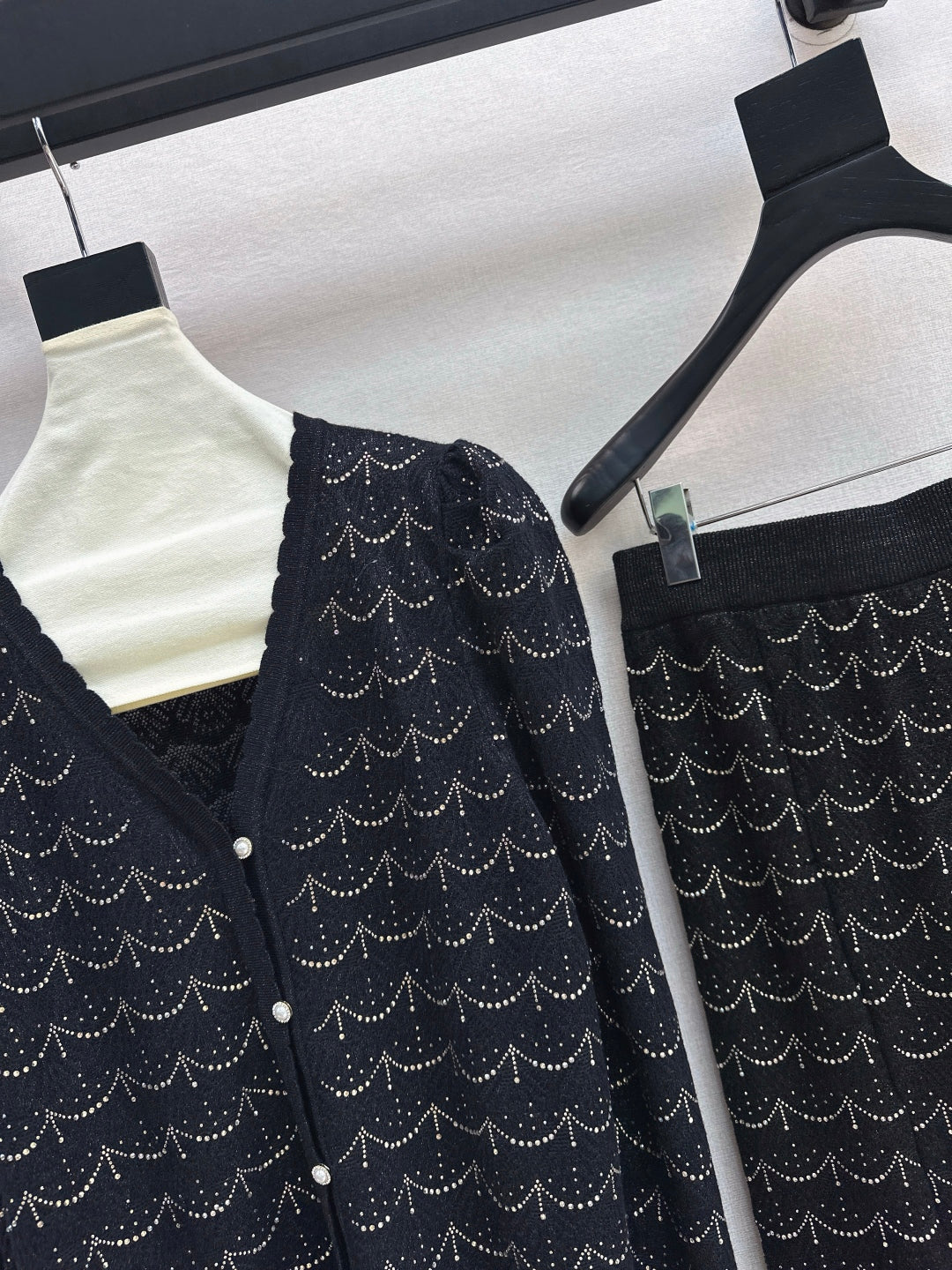 Chan NEW knitted suit