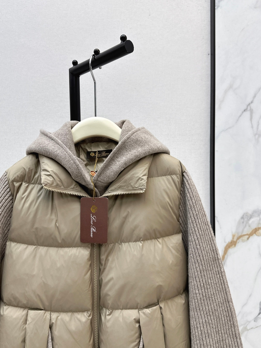 Loro NEW hooded down jacket