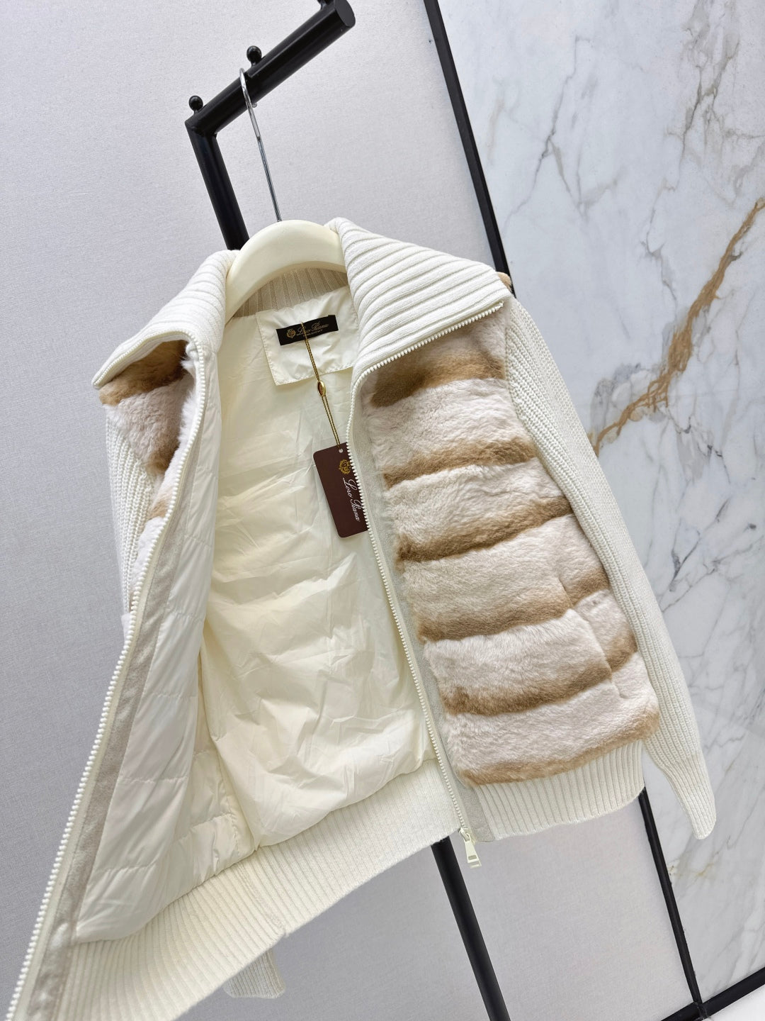 Loro NEW gradient down jacket