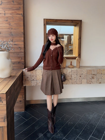 Chan NEW Cardigan + knitted hat