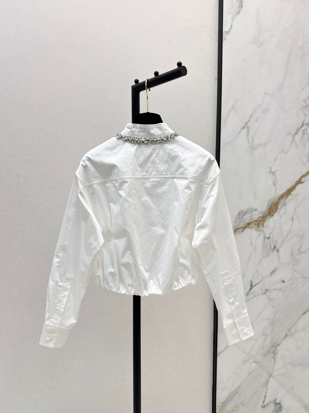 Chan NEW short shirt