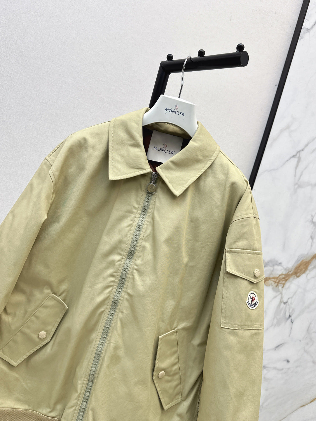 Monc NEW diamond coat