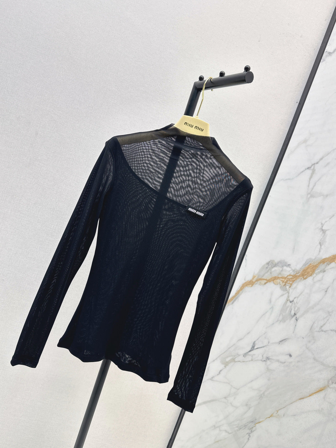 Miu NEW bottoming shirt