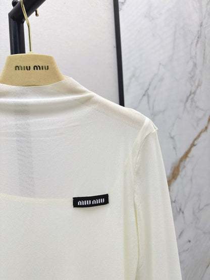 Miu NEW bottoming shirt