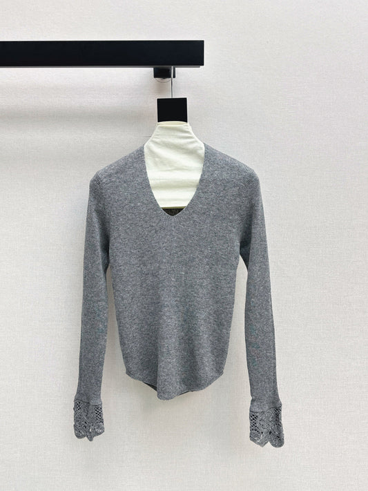 Miu NEW base sweater