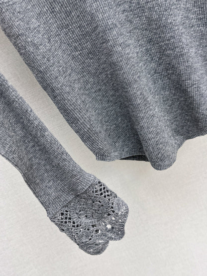 Miu NEW base sweater