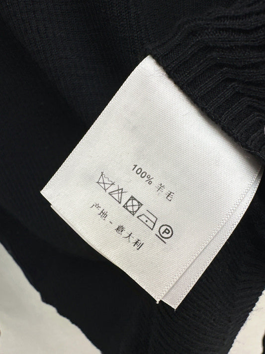 Miu NEW base sweater