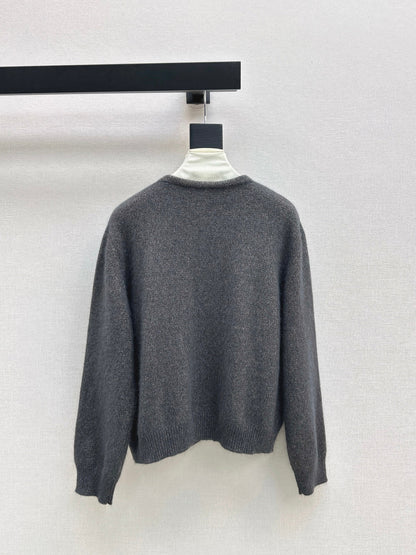 CD NEW wool sweater