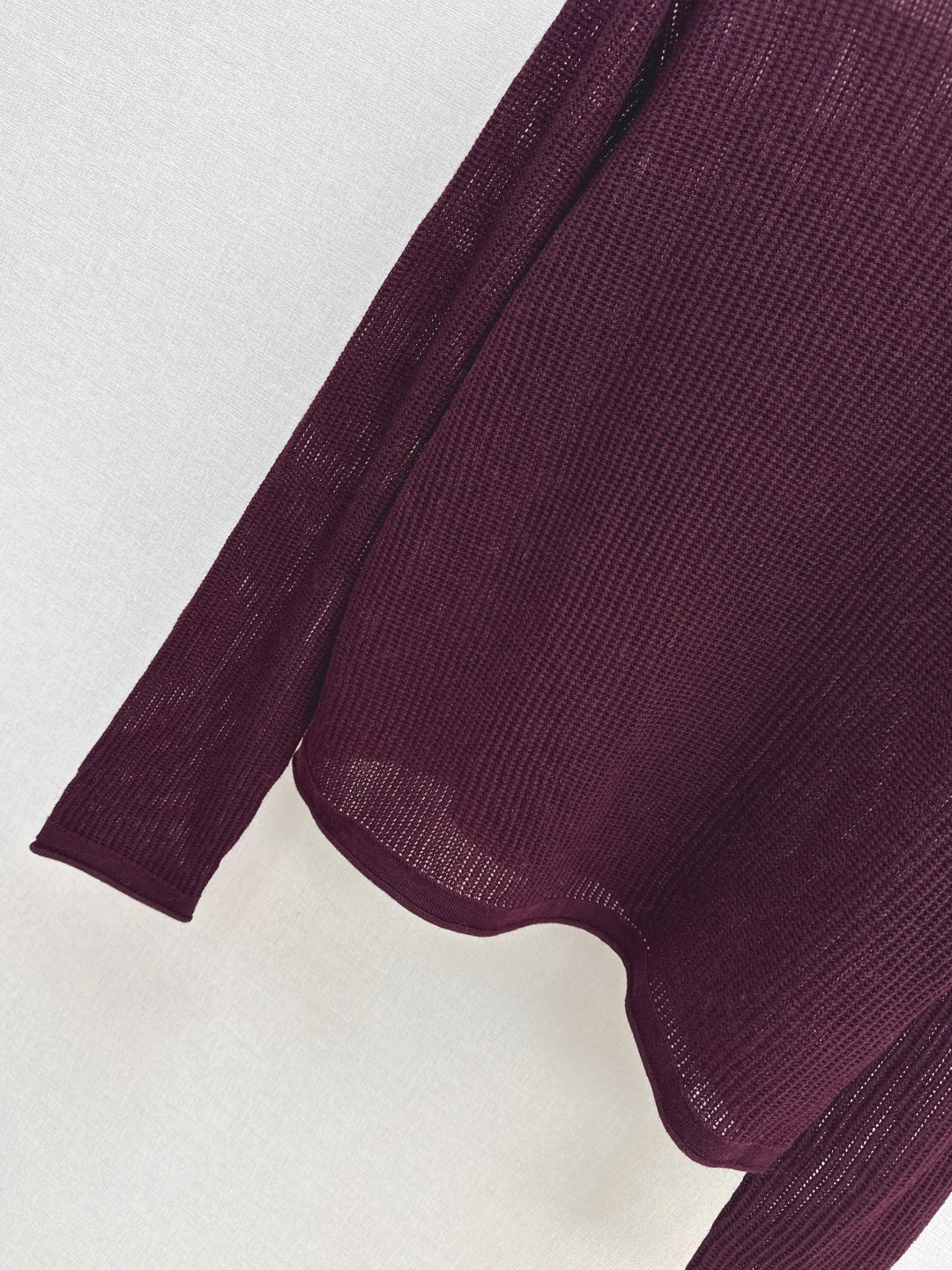 Chan NEW long-sleeved sweater