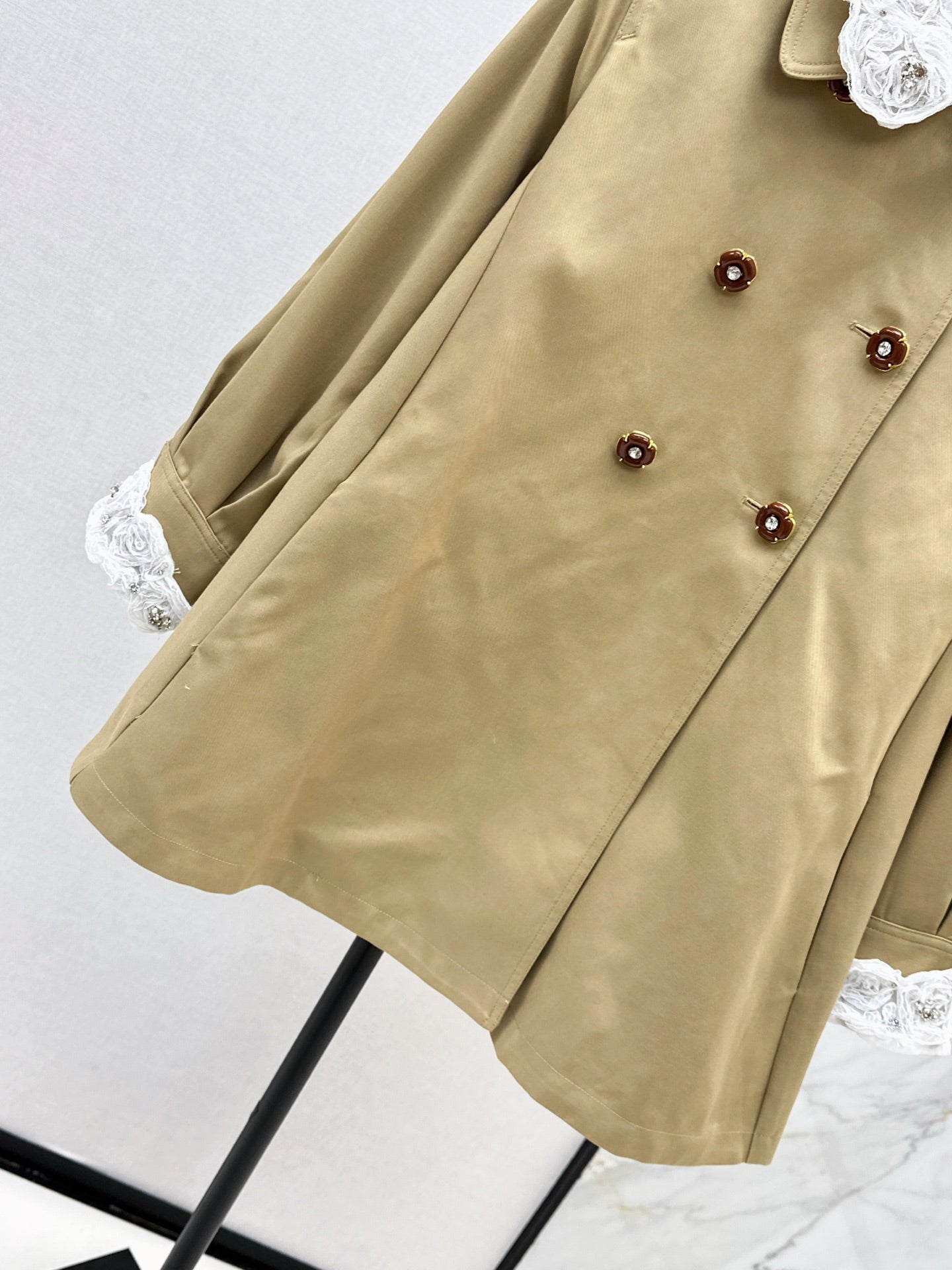 Va1en NEW doll style coat