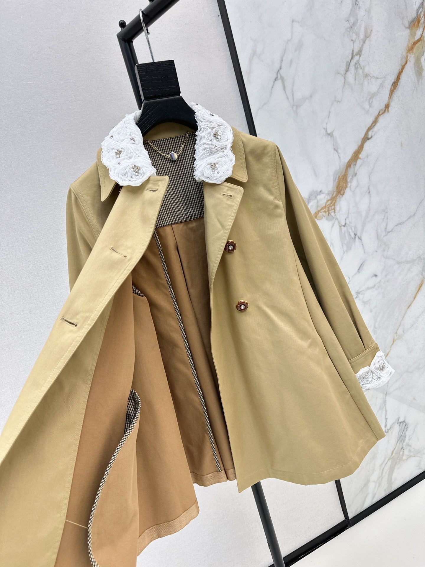 Va1en NEW doll style coat