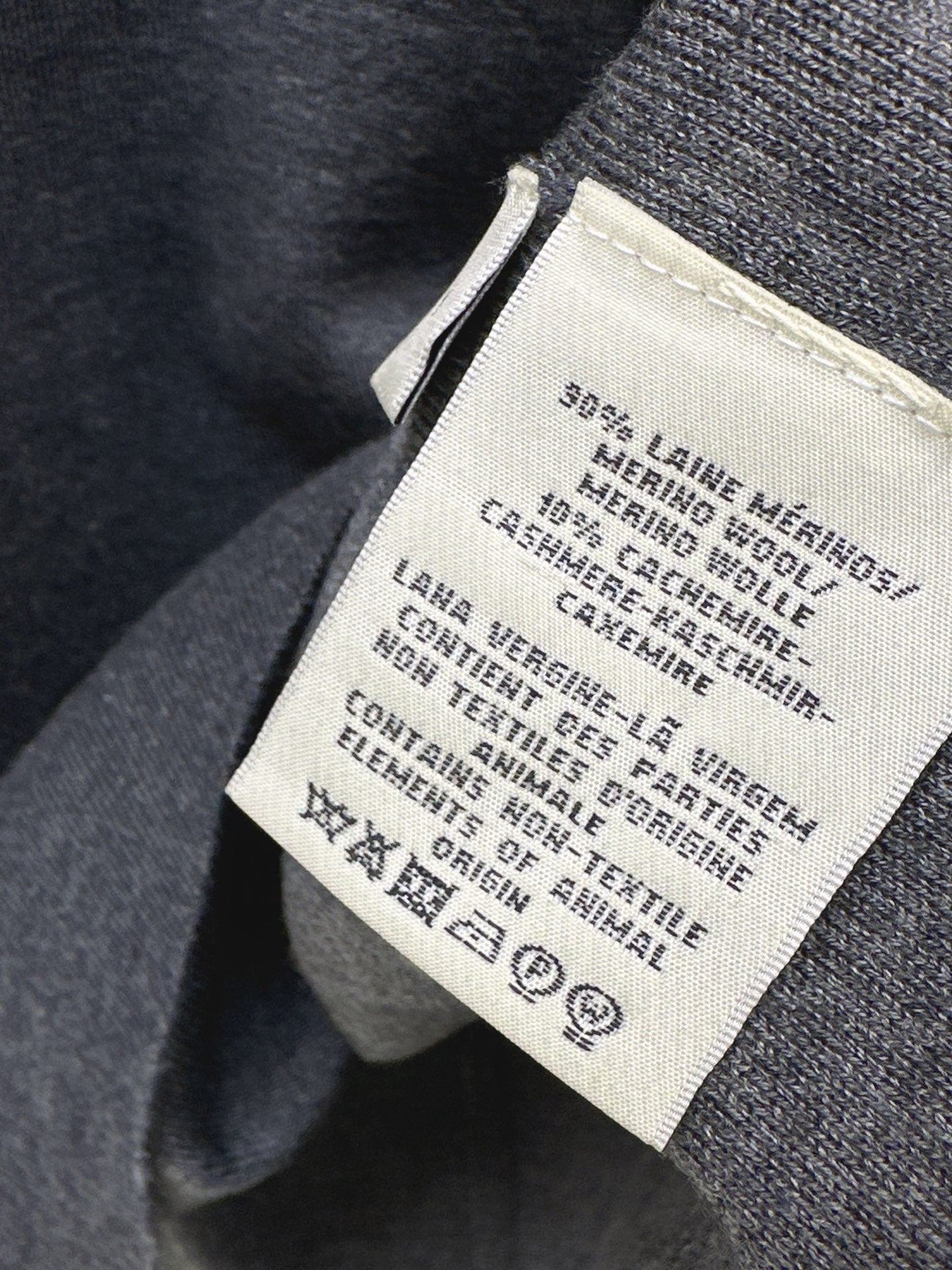 Row NEW knitted sweater