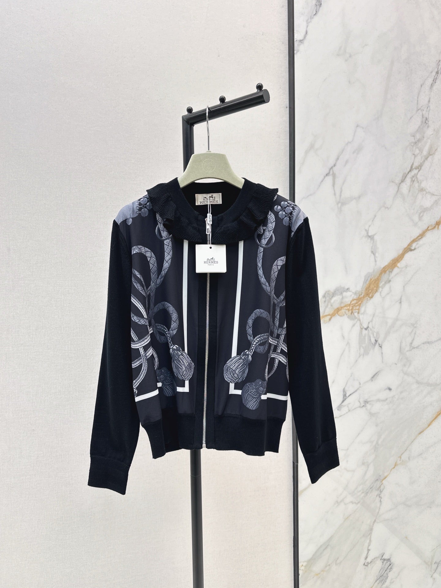 Herm NEW knitted cardigan