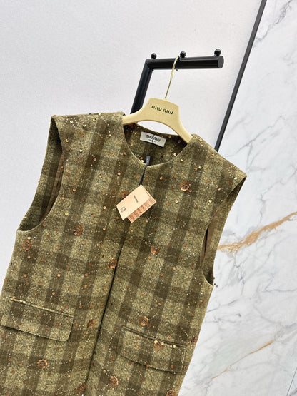 Miu NEW sequined vest