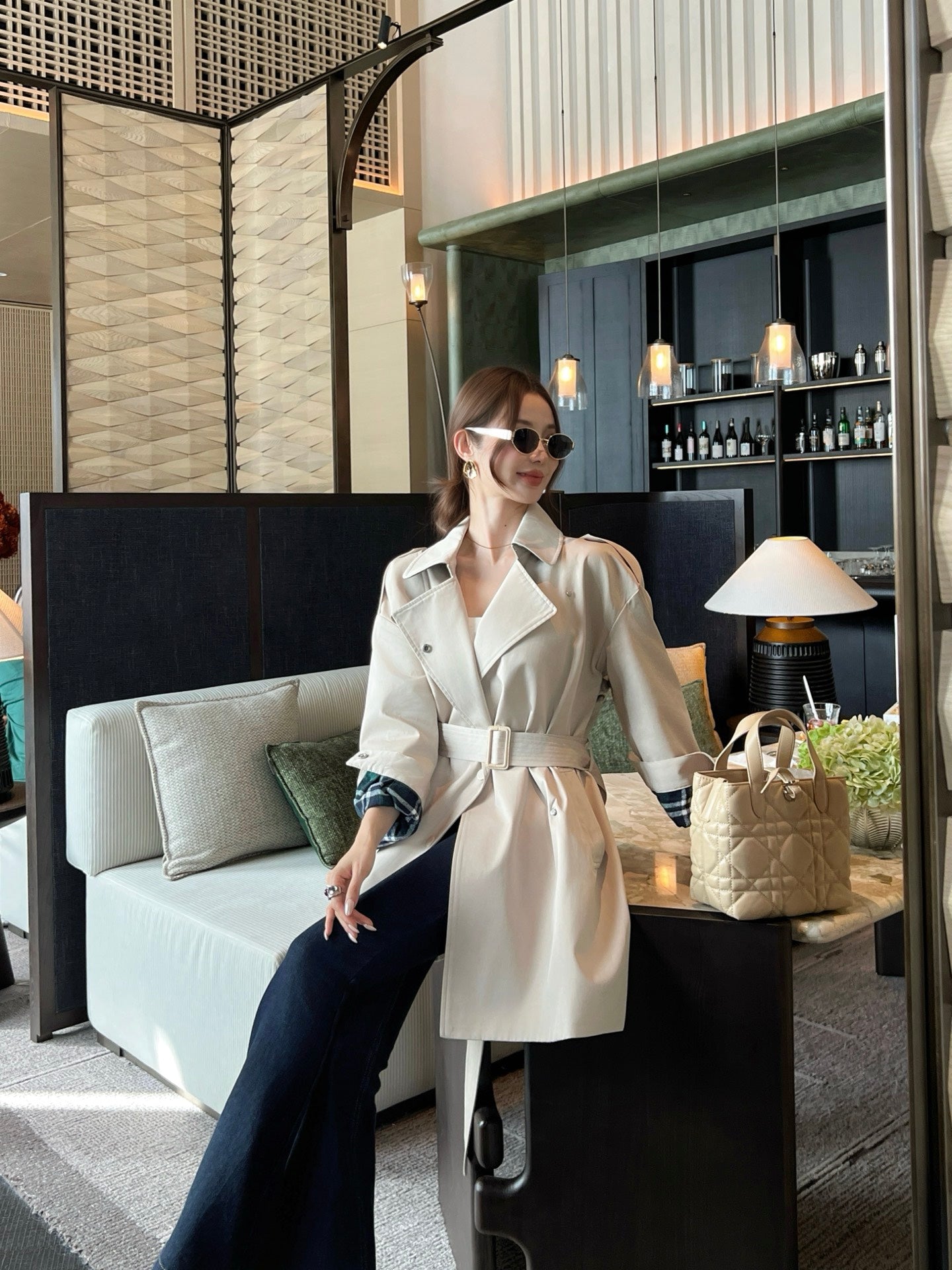 Low NEW  windbreaker jacket