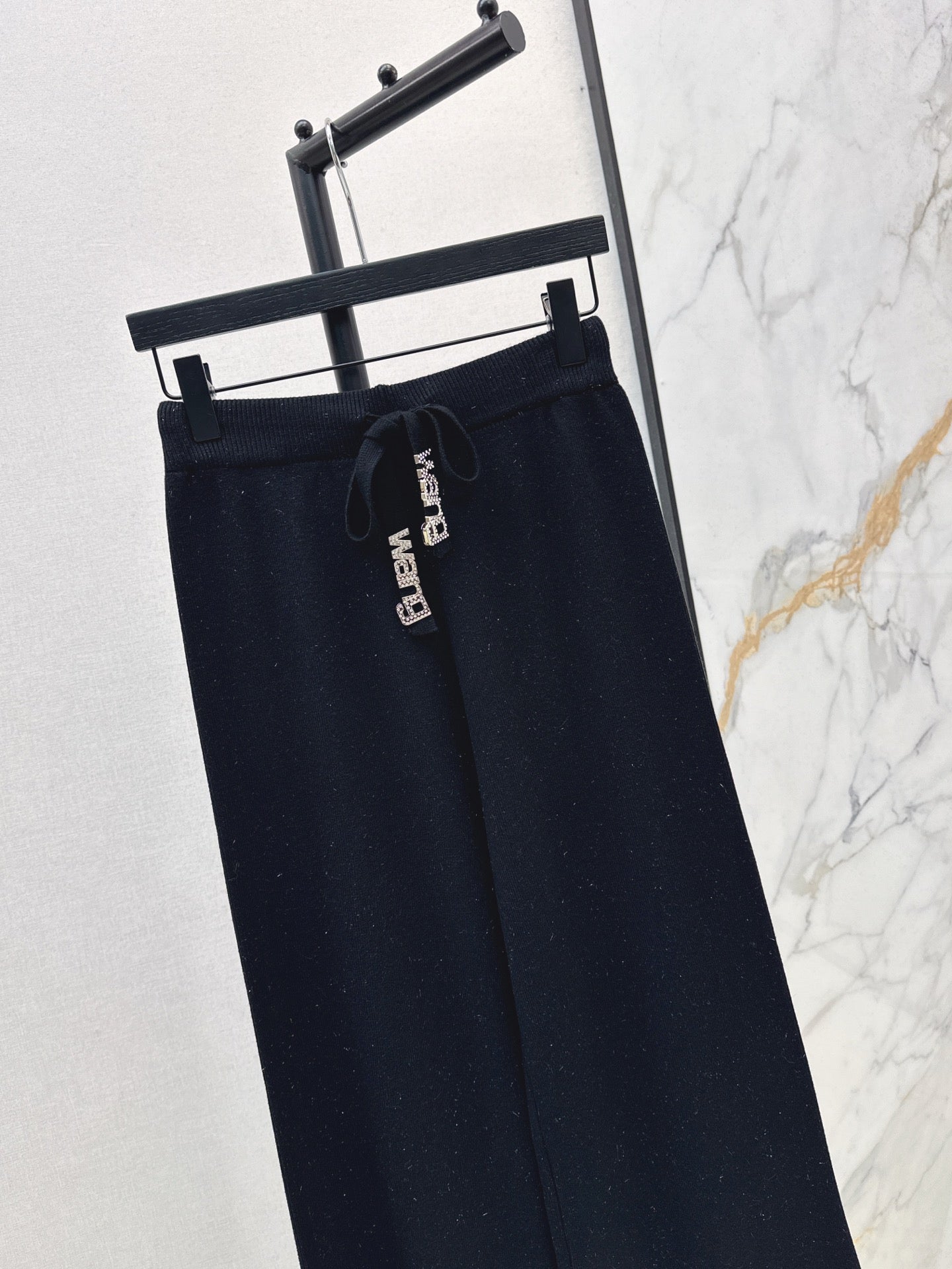 Wang NEW  Straight pants