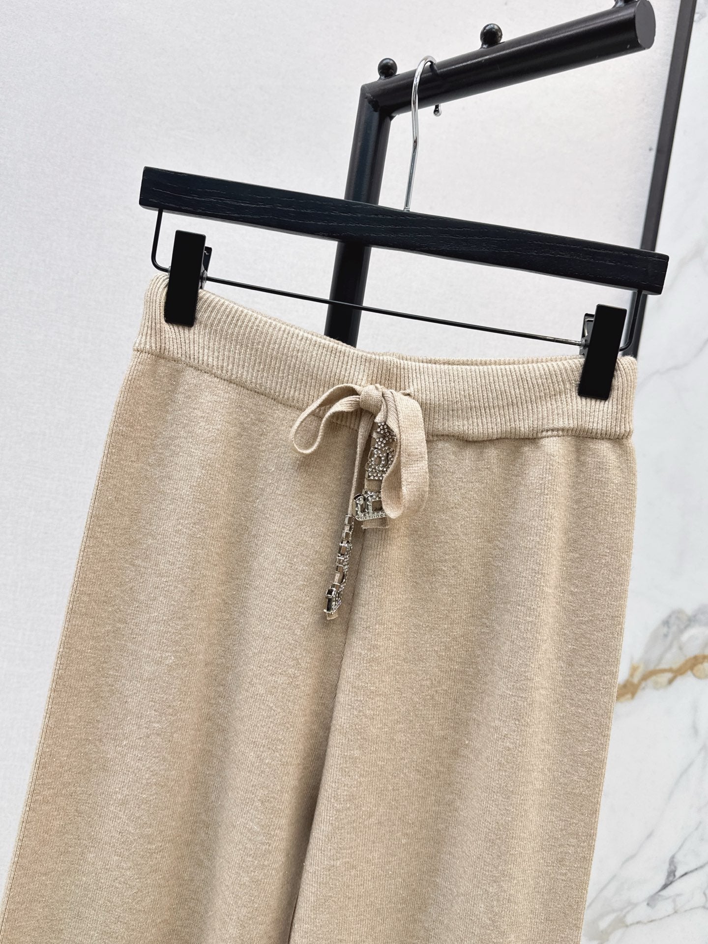 Wang NEW  Straight pants