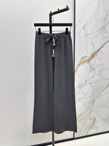 Wang NEW  Straight pants