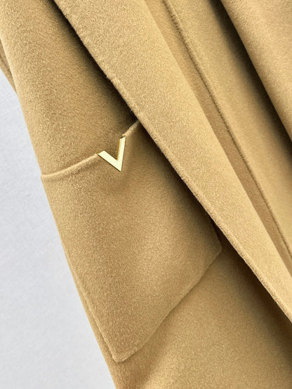Va1en NEW wool coat