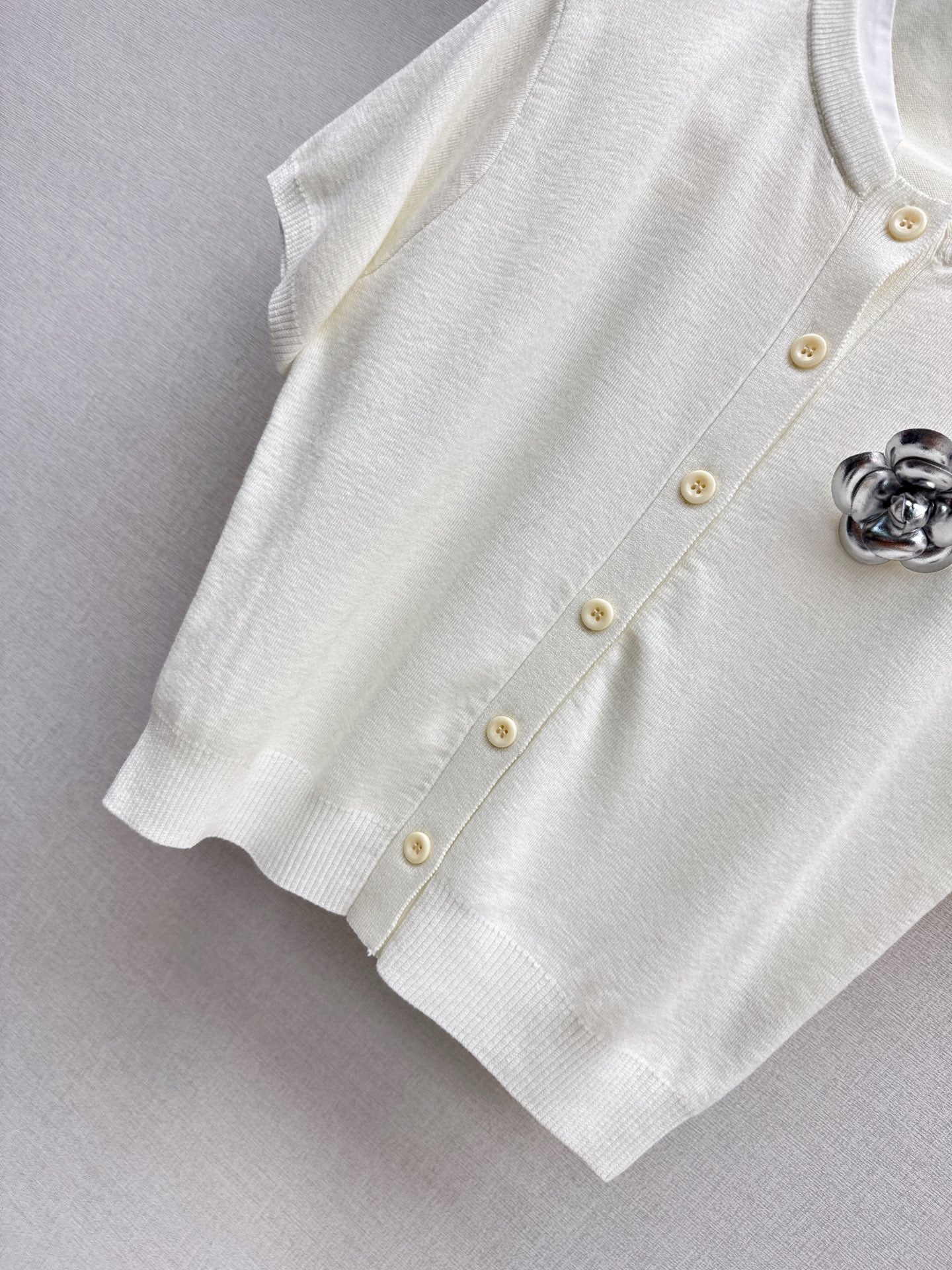 Chan NEW knitted cardigan