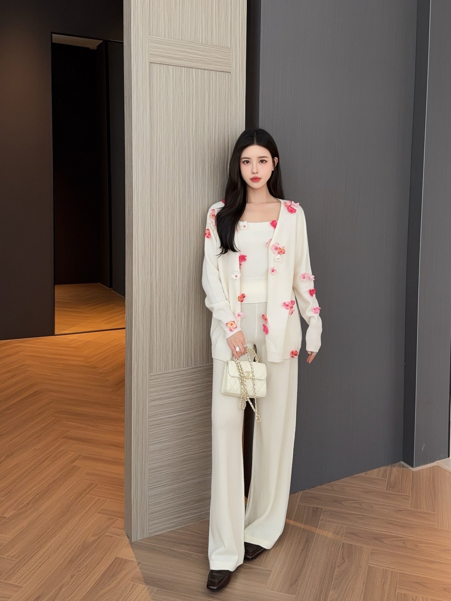 Chan NEW vest + cardigan set