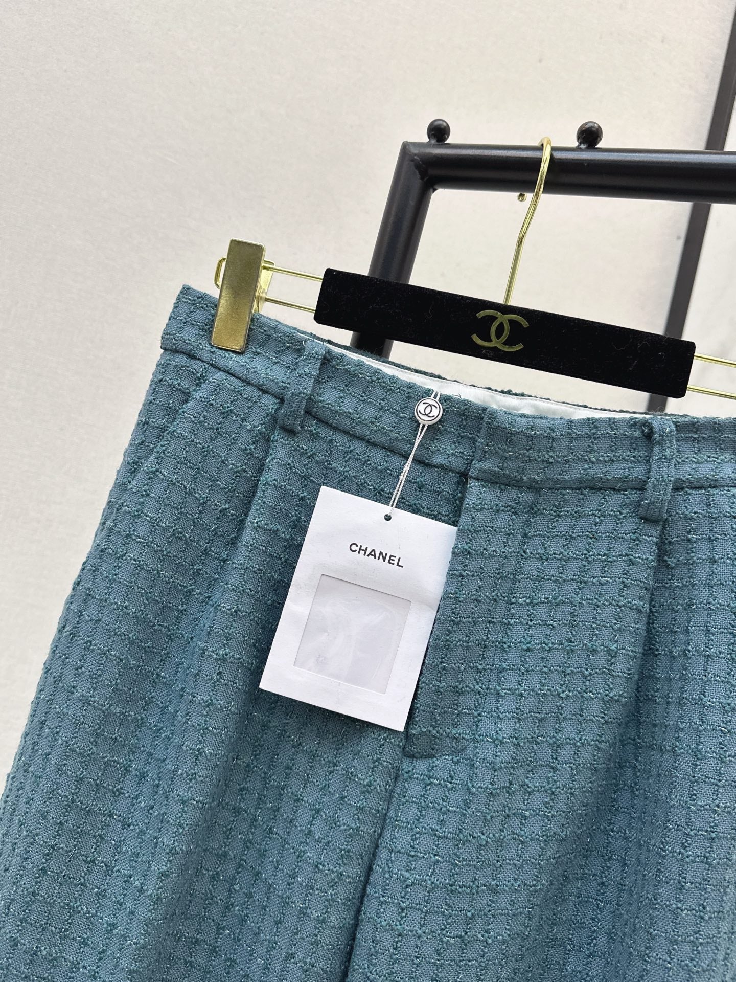 Chan NEW woven pants