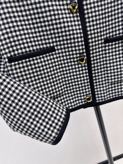 Va1en NEW plaid coat