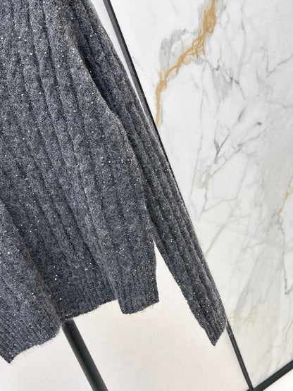 Brun NEW V-neck sweater