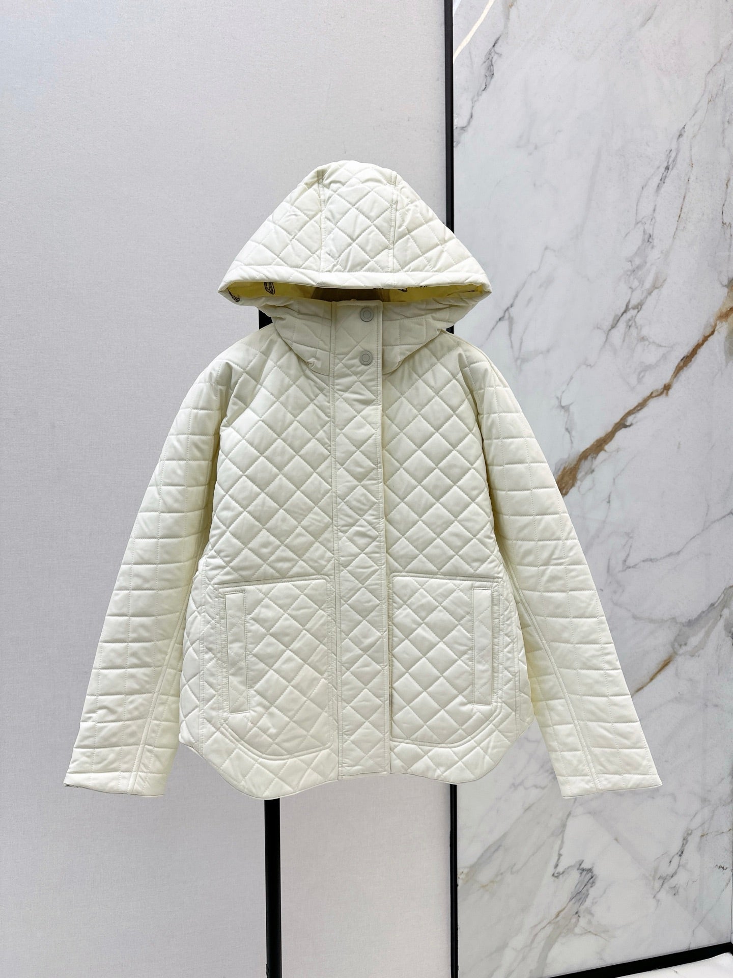 Herm NEW Reversible jacket