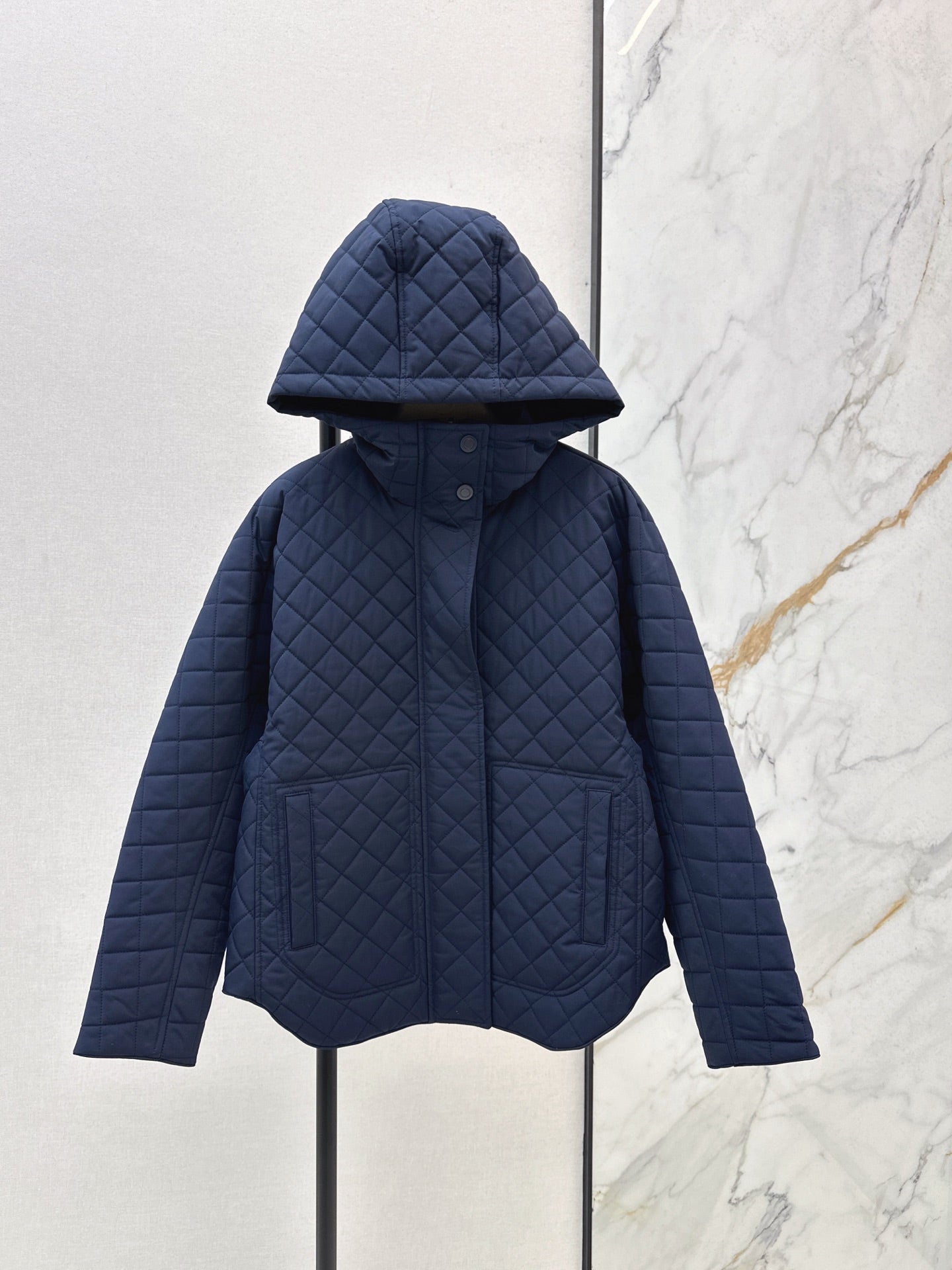 Herm NEW Reversible jacket