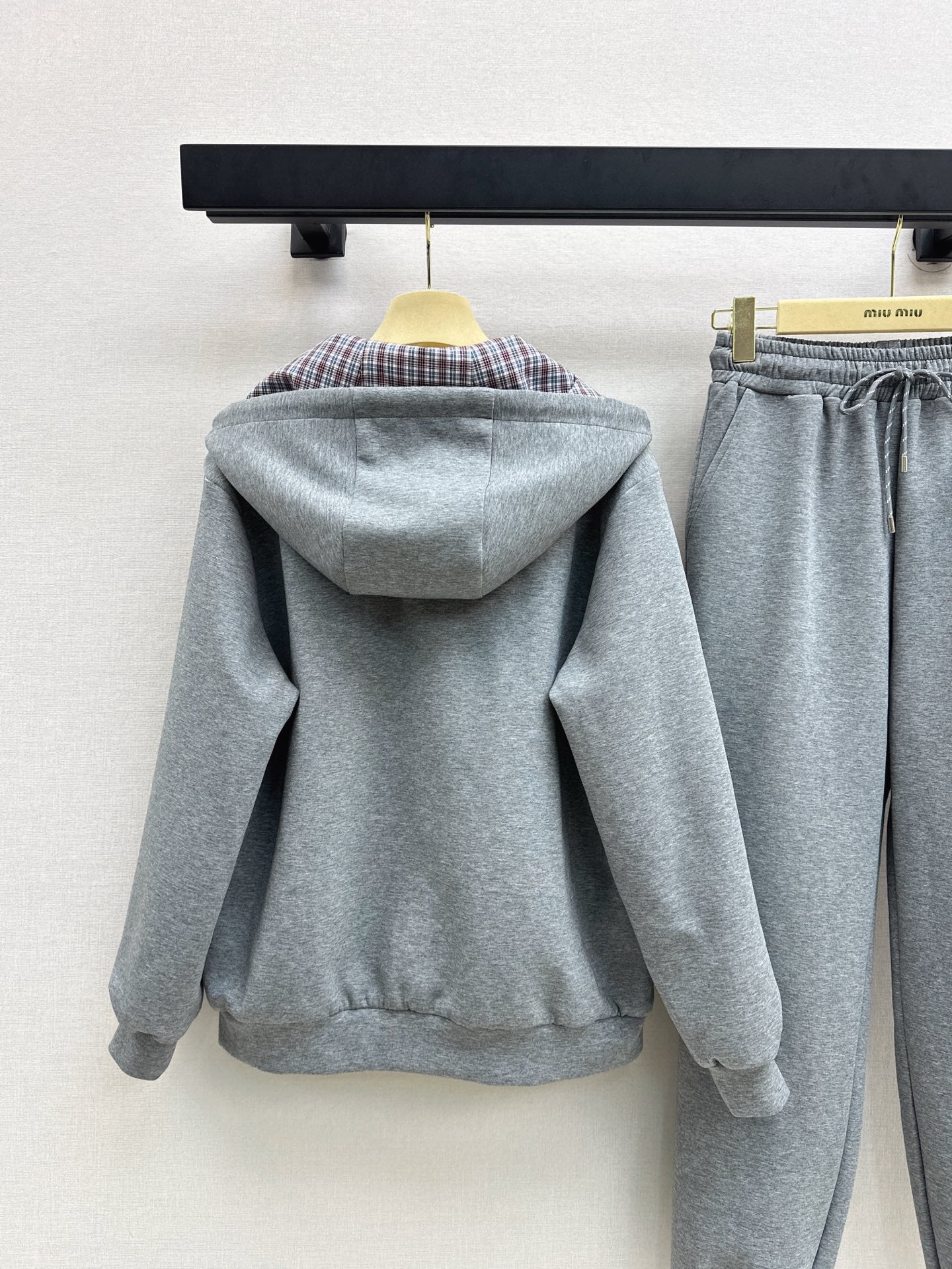 Miu NEW Reversible suit