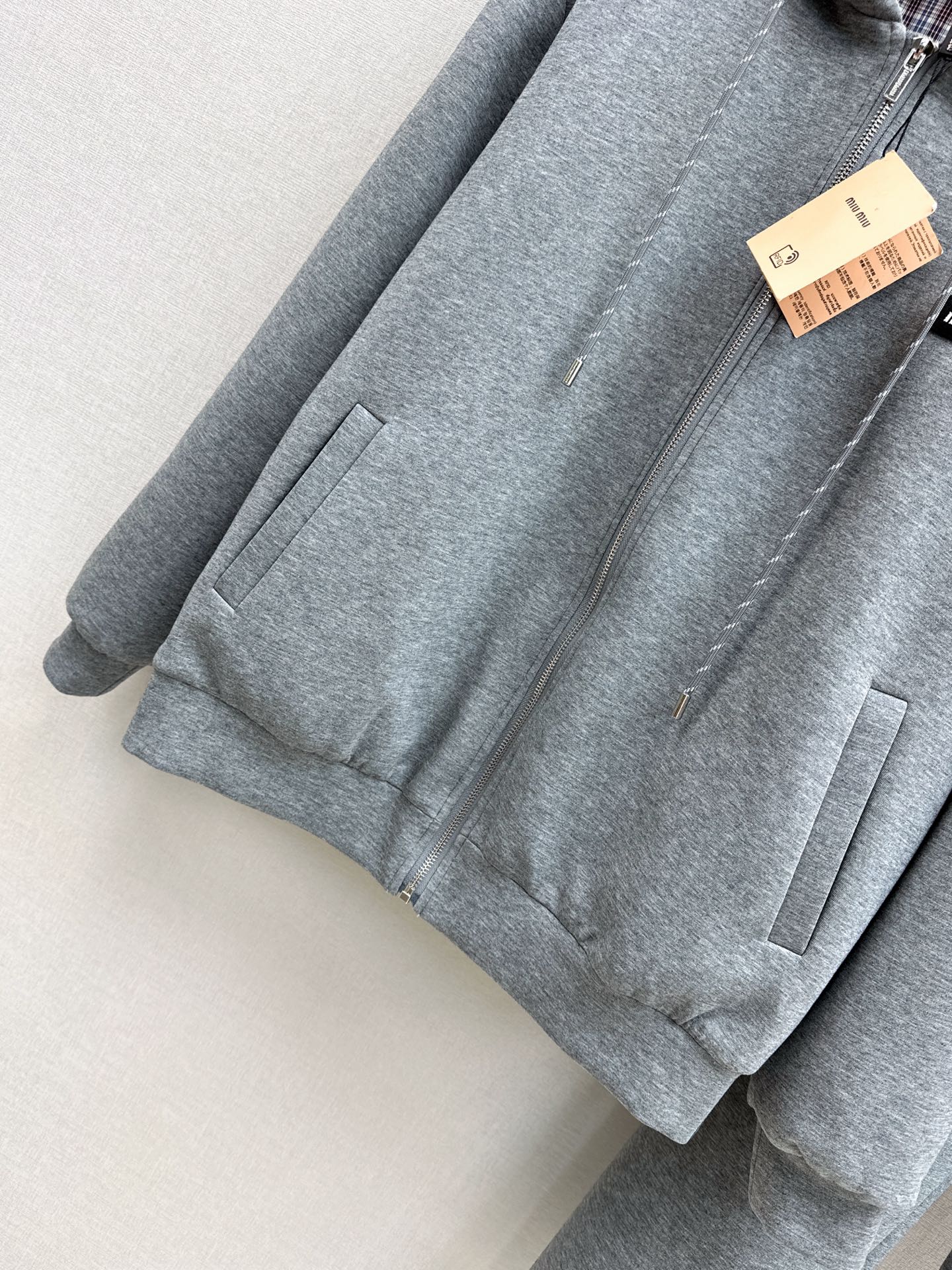 Miu NEW Reversible suit