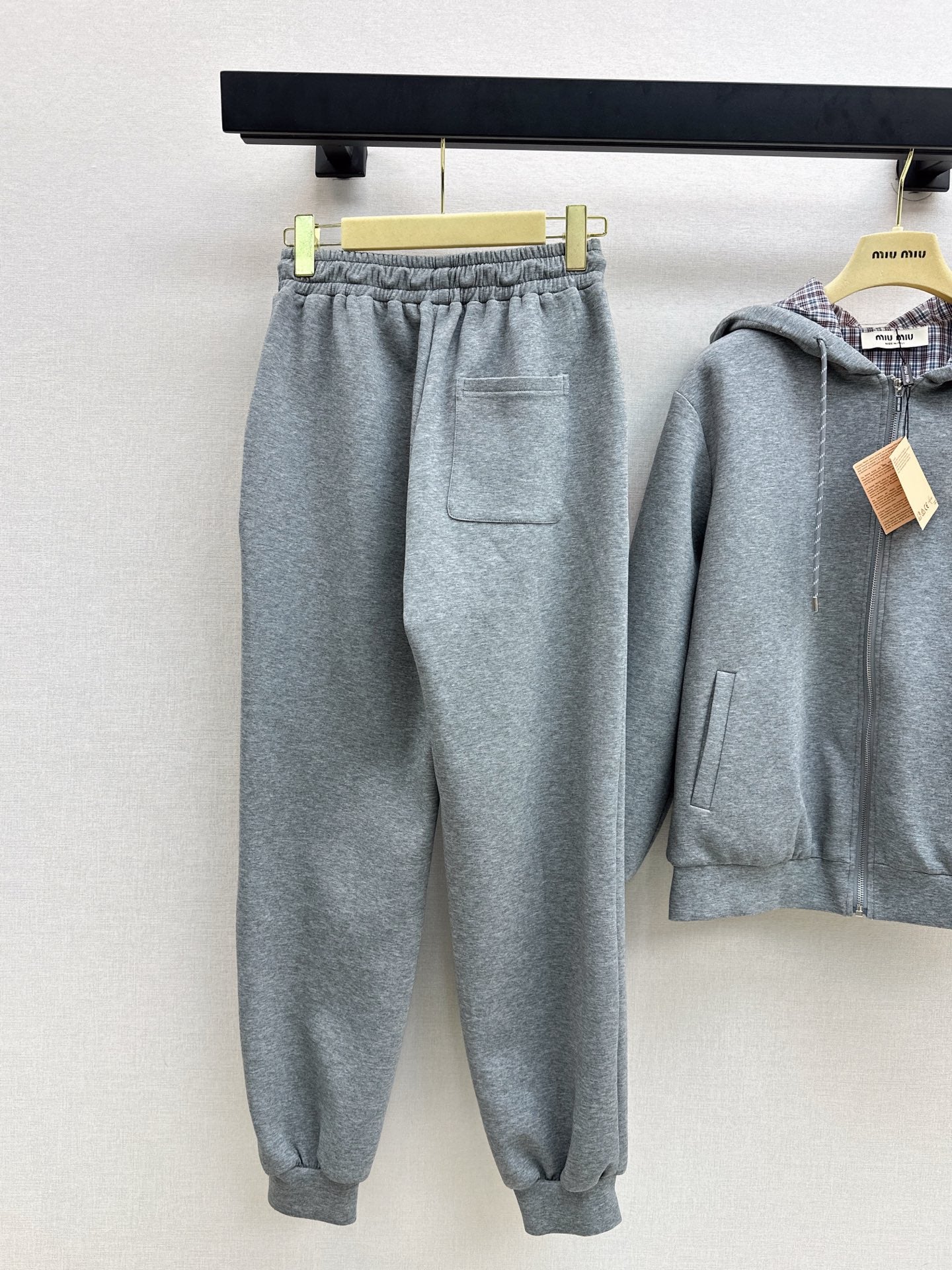 Miu NEW Reversible suit