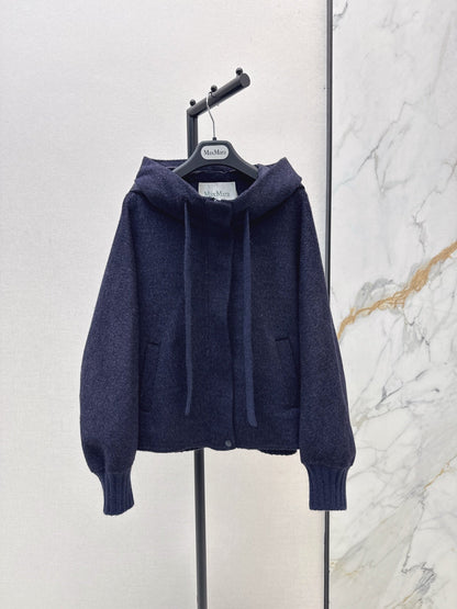 Max NEW hooded down jacket