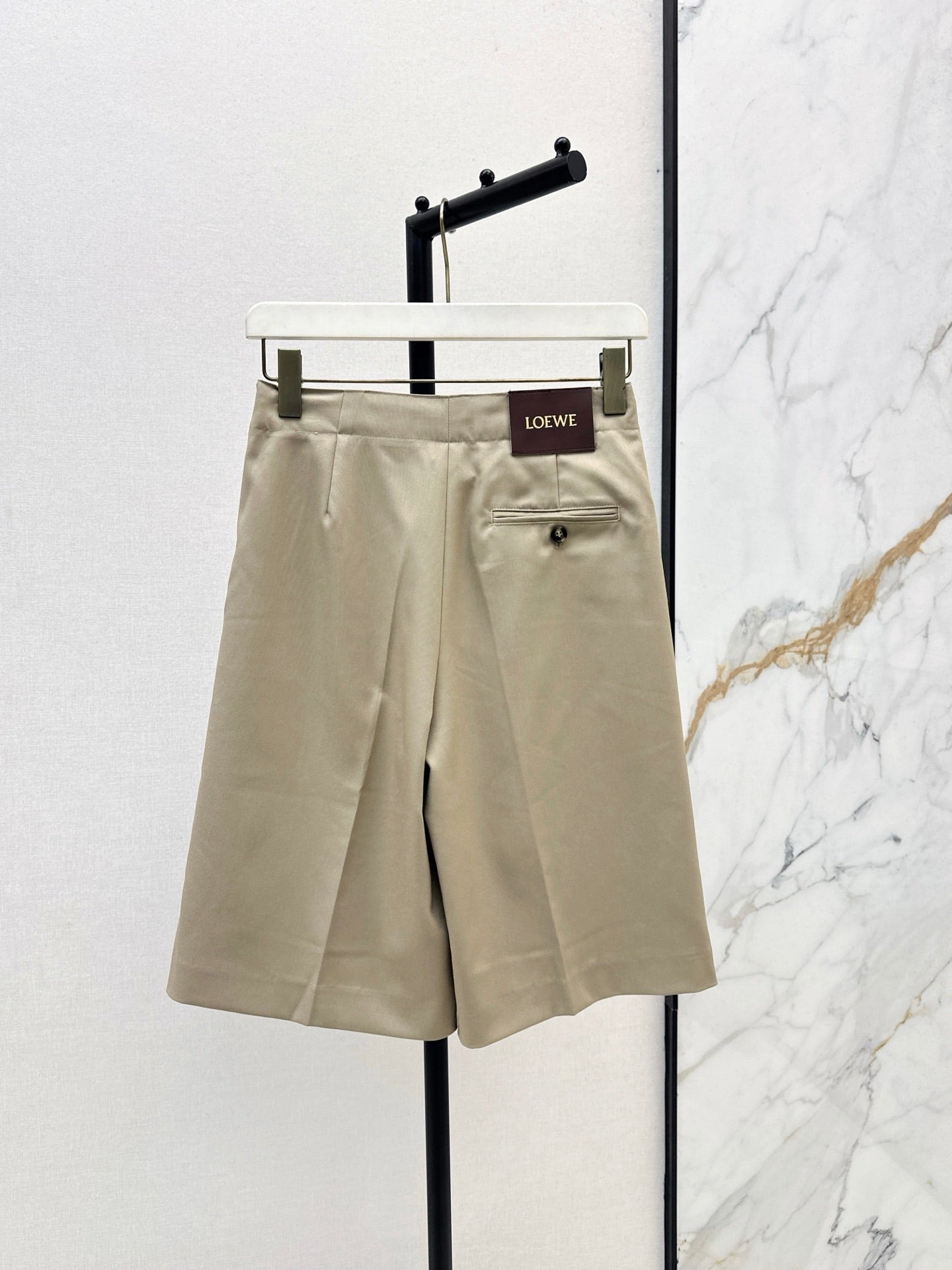 Loe NEW high waist shorts