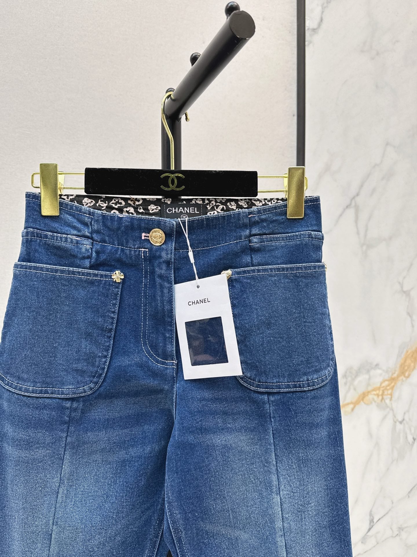 Chan NEW stretch jeans