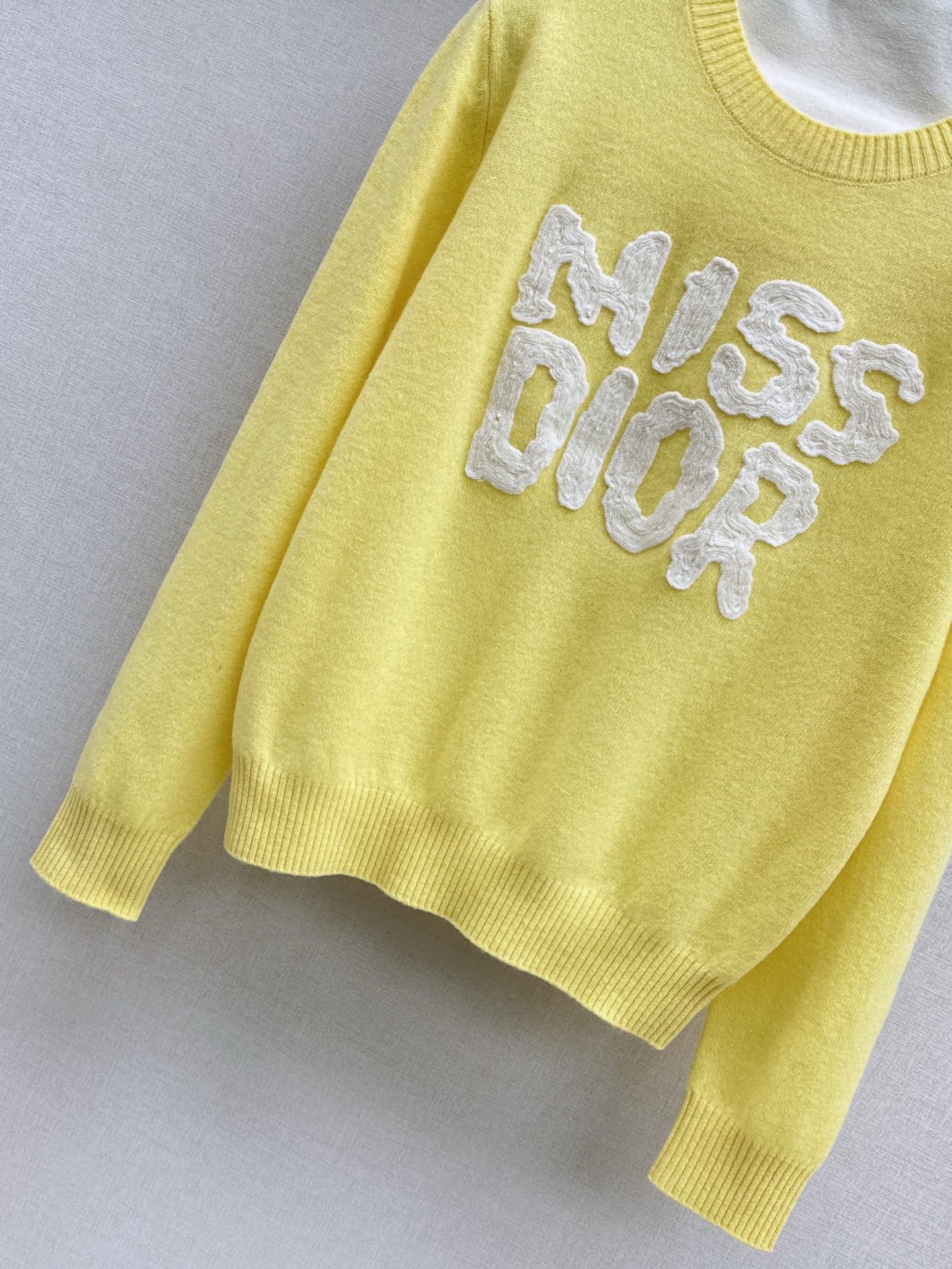 CD NEW embroidered logo sweater