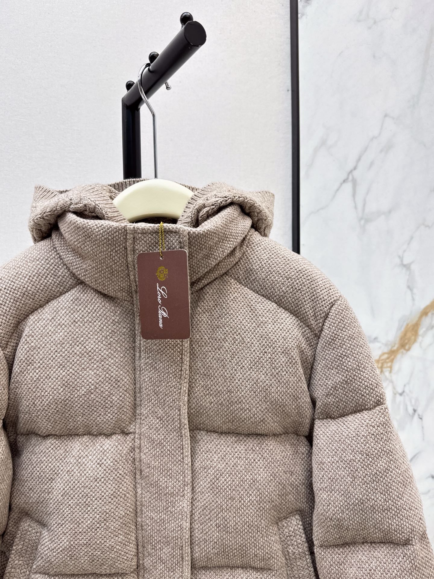 Loro NEW hooded down jacket