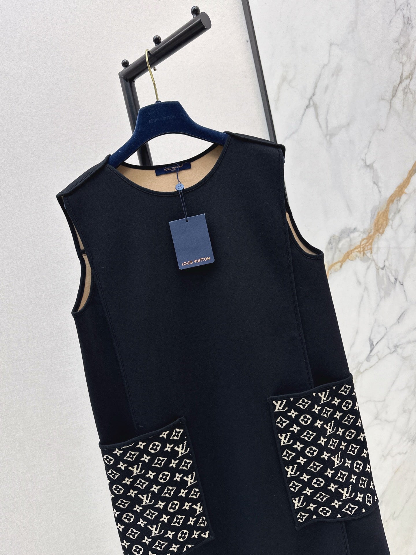 Louis NEW sleeveless vest dress