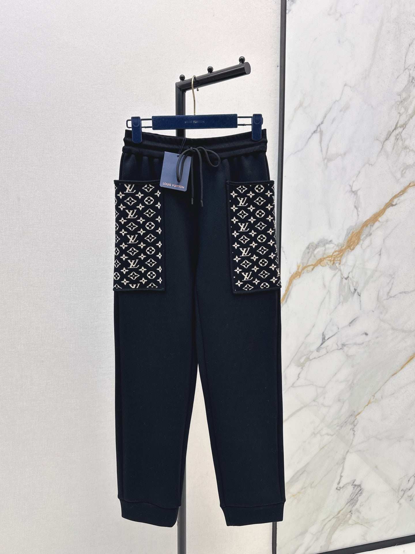 Louis NEW casual pants