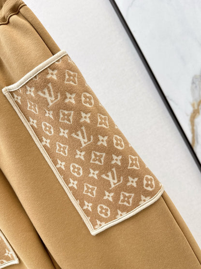 Louis NEW casual pants