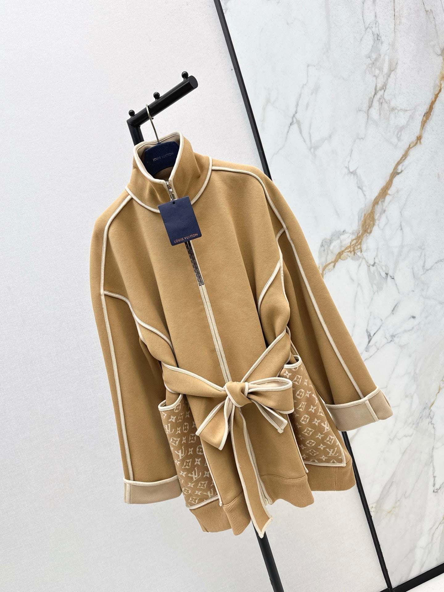 Louis NEW belted jacket