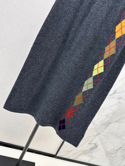 ER NEW Cashmere long skirt