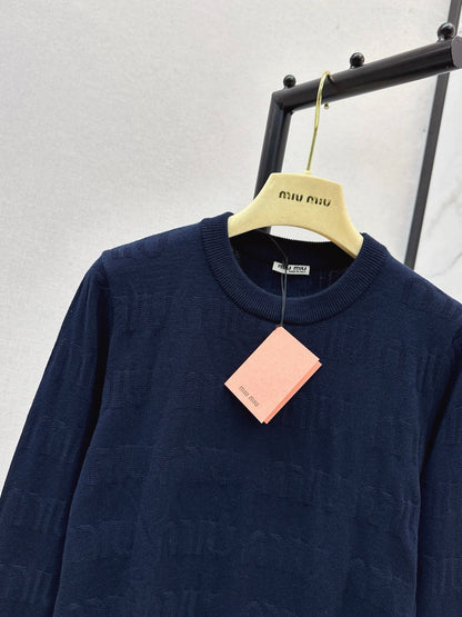 Miu NEW Knit a sweater