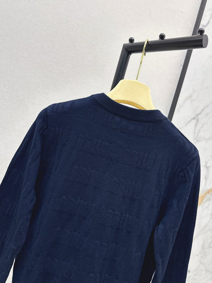 Miu NEW Knit a sweater